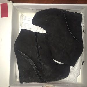 ALDO BLACK SUEDE BOOTS